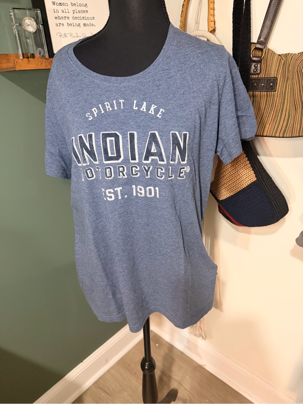 Indian Motorcycle Spirit Lake Graphic Tee Blue Heather Size Large NWOT